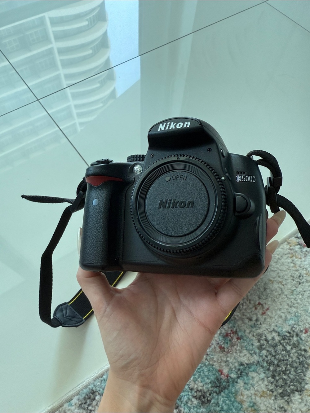 Nikon D5000 Set - Picture 5 of 9